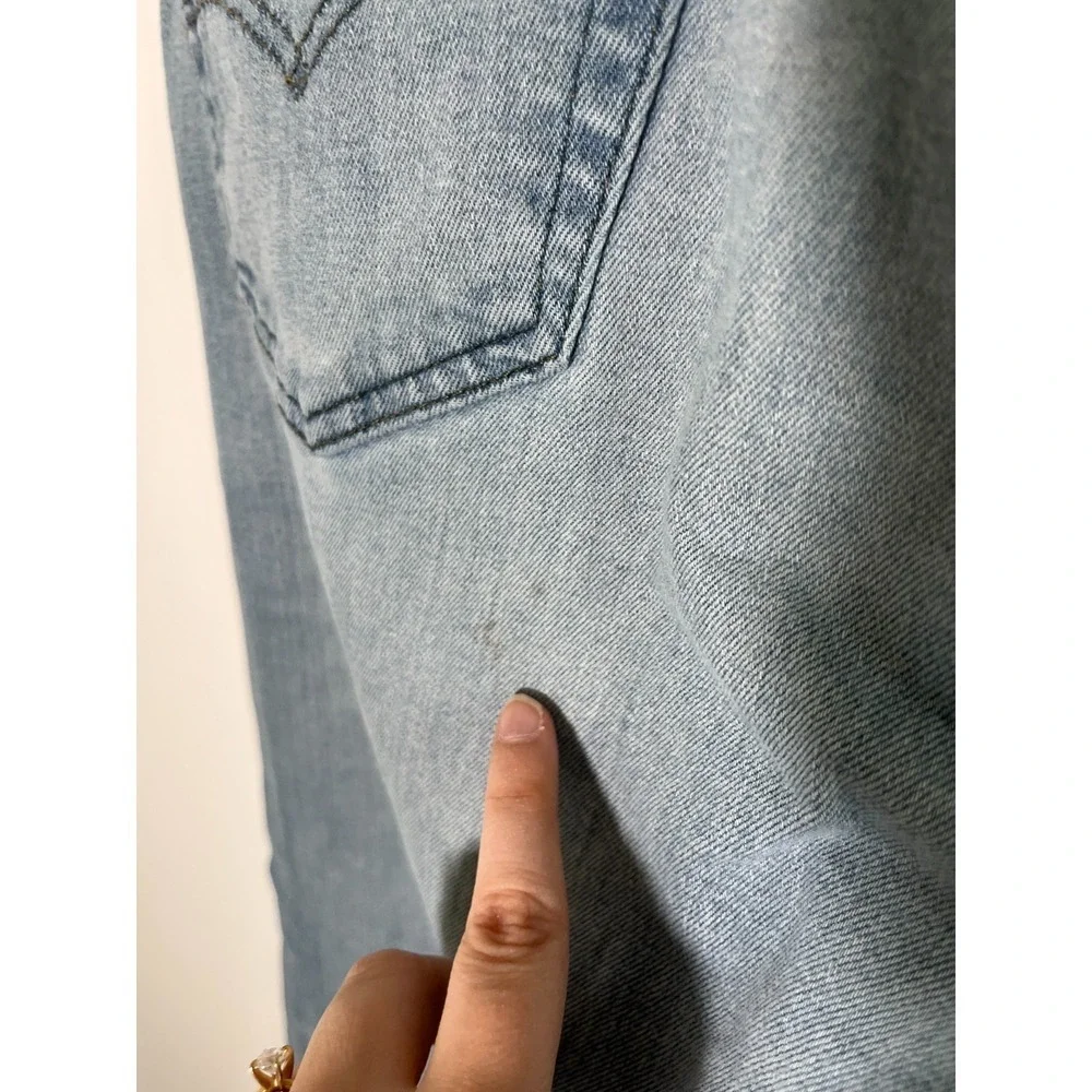 Levis 501 Jeans Mens 34x32 Blue Straight Button‎ Fly Mid Rise Light Wash Denim